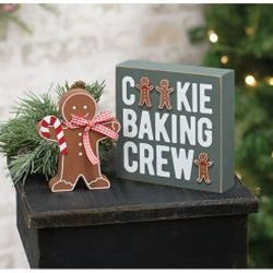 2/Set Cookie Baking Crew Box Sign & Gingerbread Man