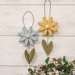 Distressed Wood Daisy Hanger - 2 Asstd