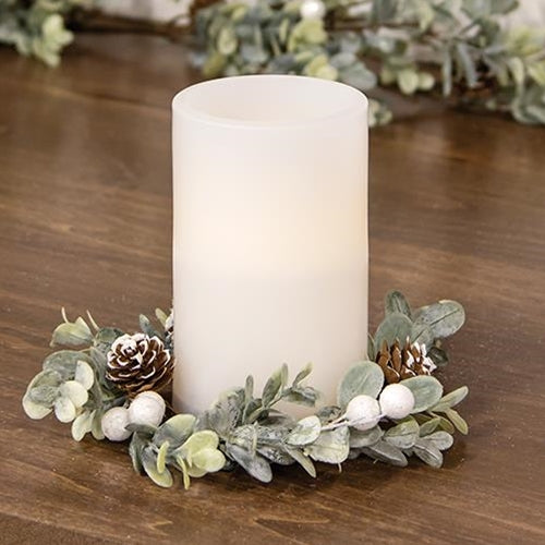 Holiday Ombre Boxwood & Berry Candle Ring 2.5"
