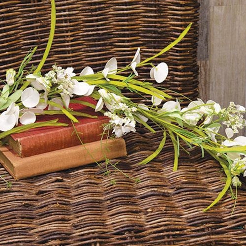White Wild Flowers and Silver Dollar Garland 4ft
