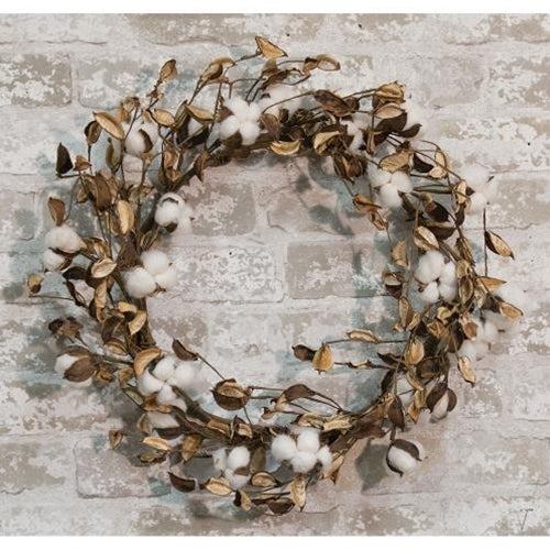 Cotton Wreath w/Shells 20"